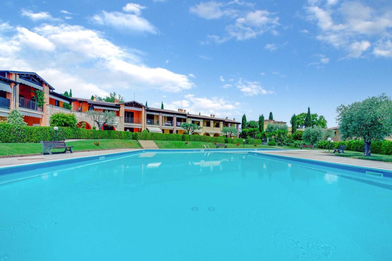 -Piscina E Parcheggio- Casa A Pochi Passi Dal Lago Паденге сул Гарда Екстериор снимка